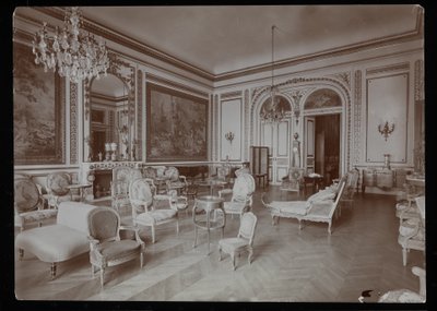 Una grande stanza nella residenza della Contessa De Ganay, Parigi, 1890-1910 da Byron Company